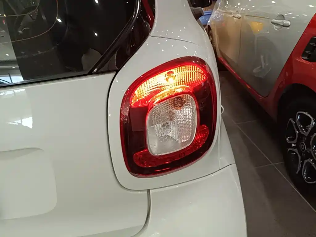smart Smart Fortwo — фото 8