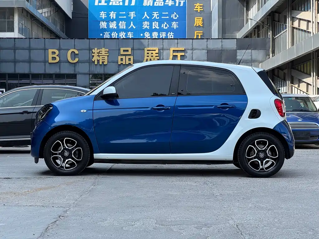 smart Smart Forfour — фото 4