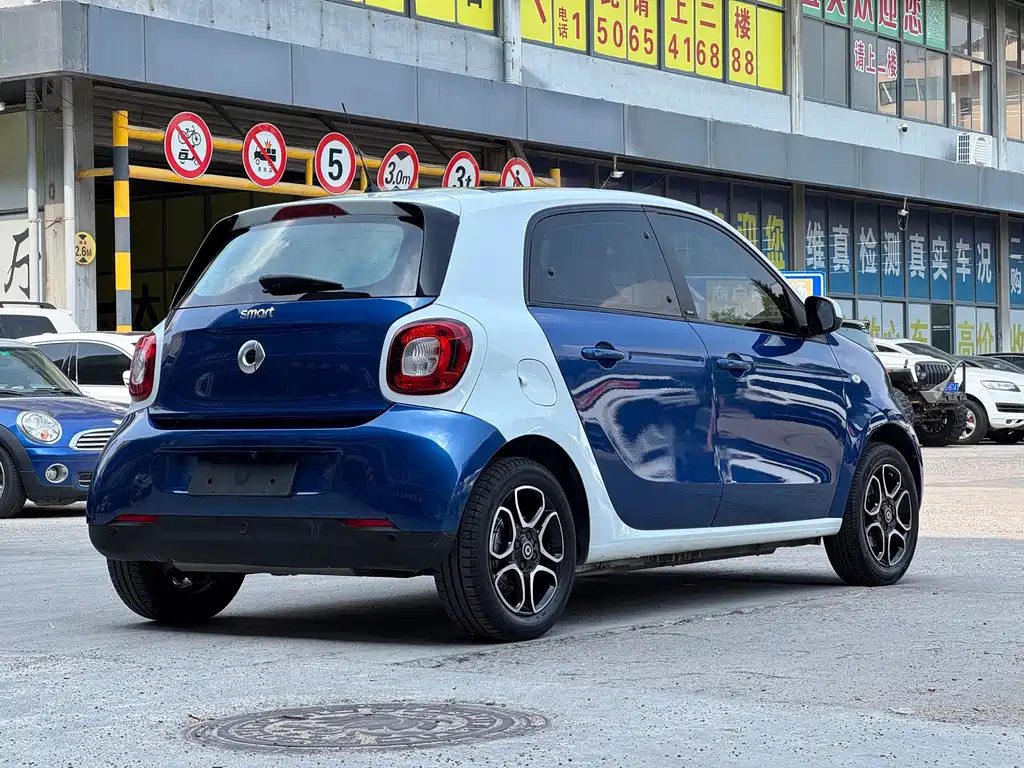 smart Smart Forfour — фото 8