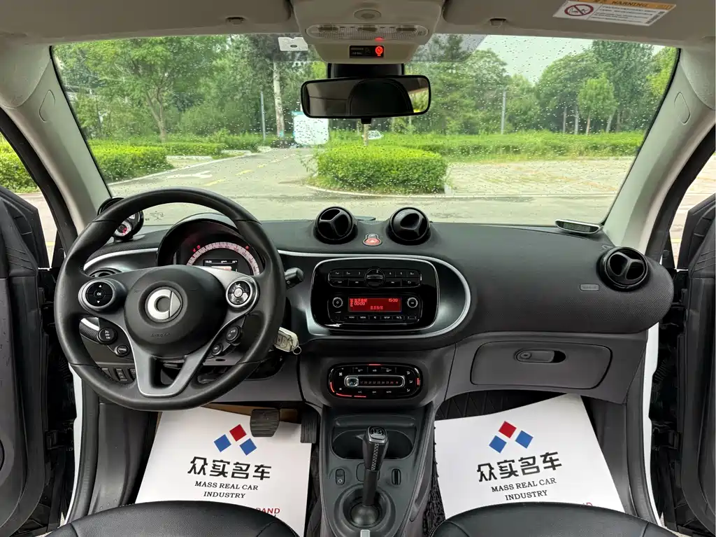 smart Smart Fortwo — фото 7