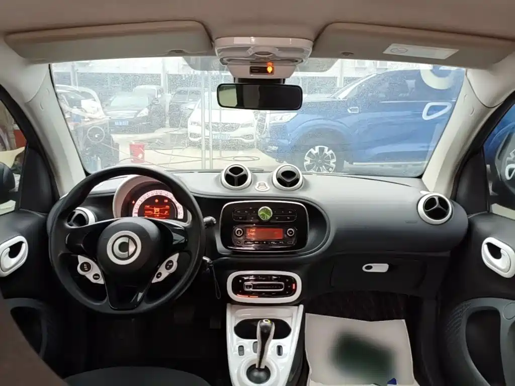 smart Smart Fortwo — фото 10