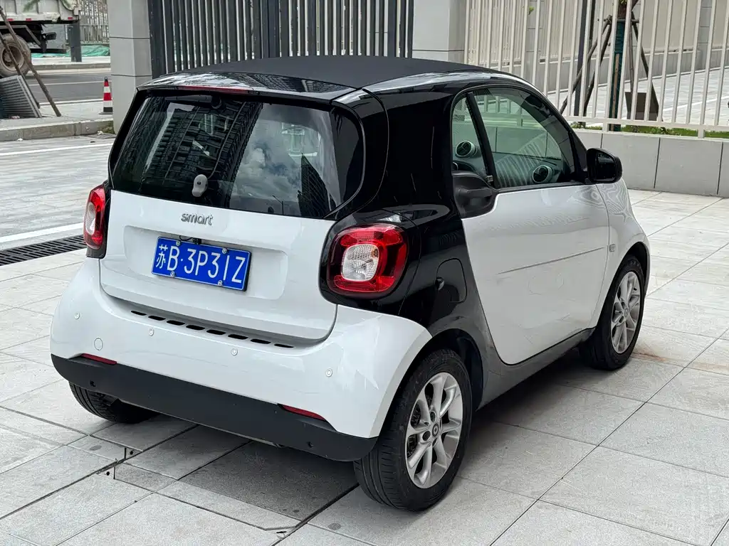smart Smart Fortwo — фото 5