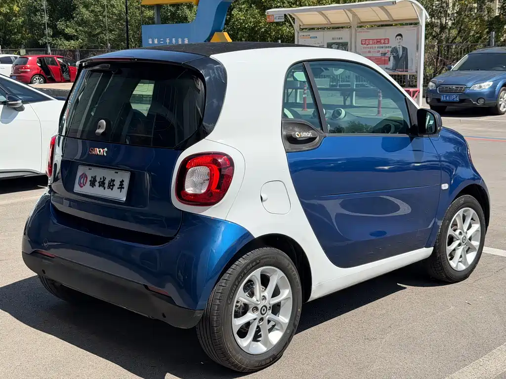 smart Smart Fortwo — фото 5