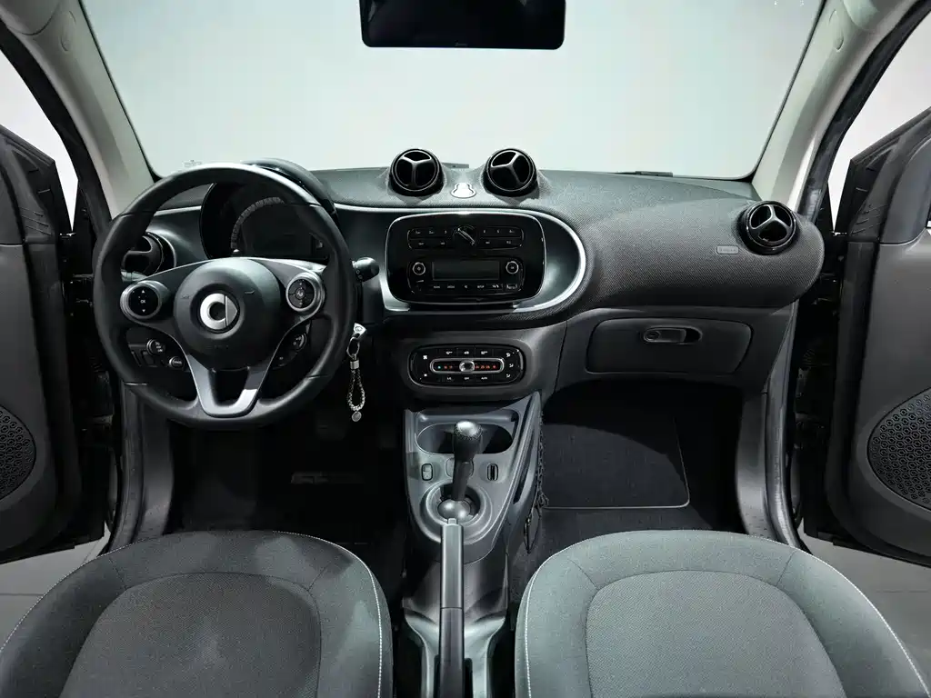 smart Smart Fortwo — фото 11