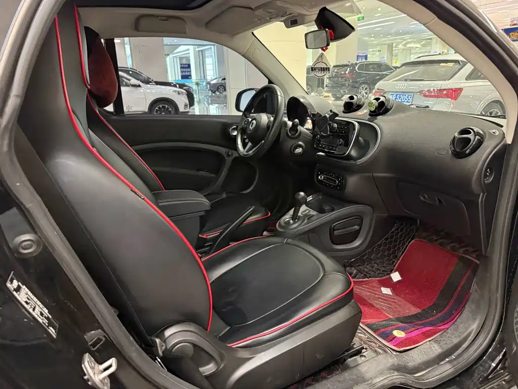 smart Smart Fortwo — фото 5