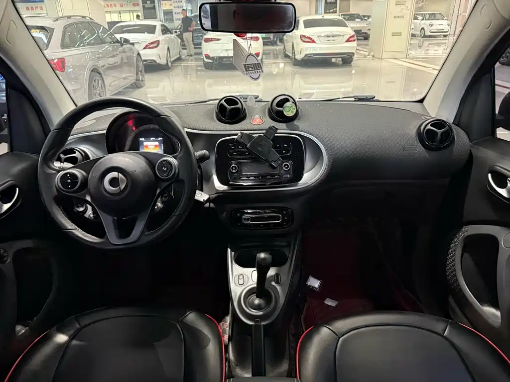 smart Smart Fortwo — фото 6