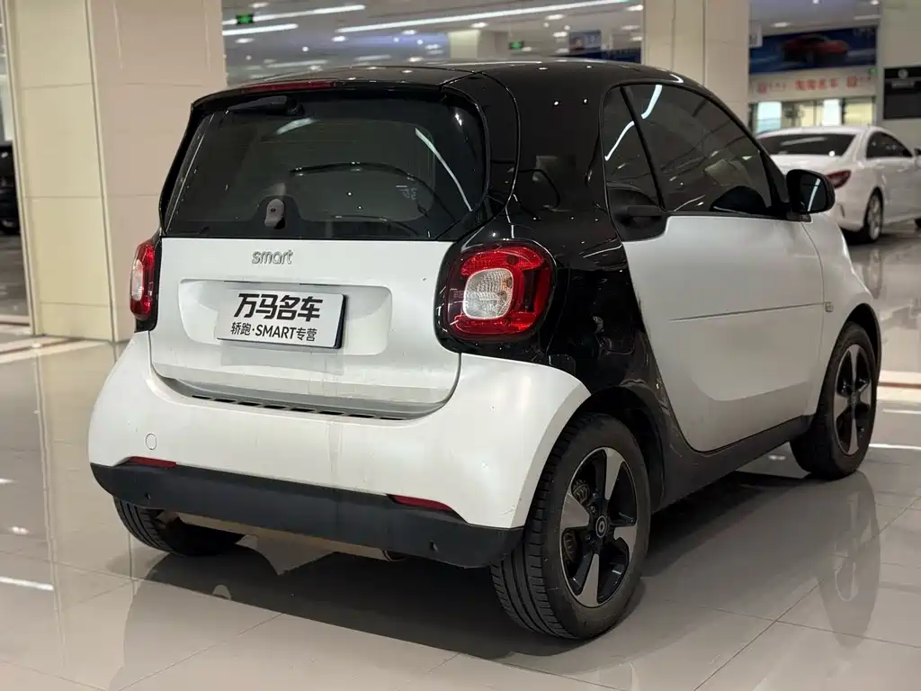 smart Smart Fortwo — фото 9