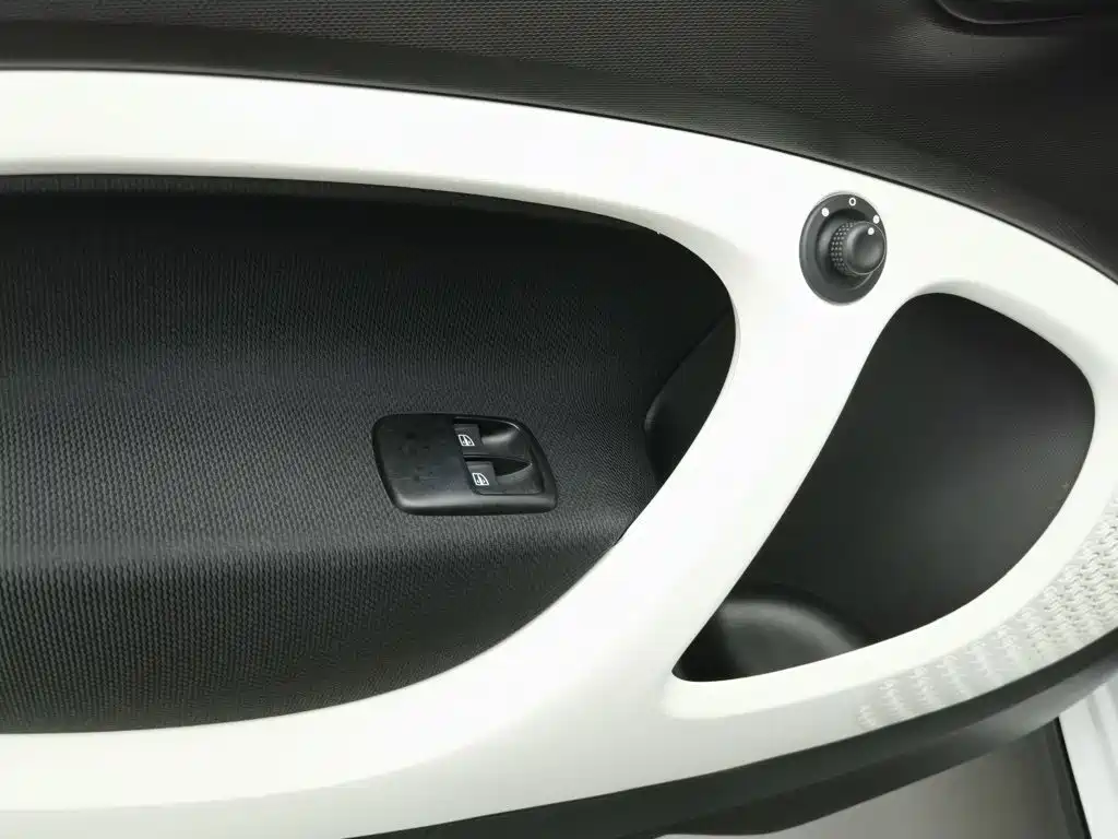 smart Smart Fortwo — фото 9