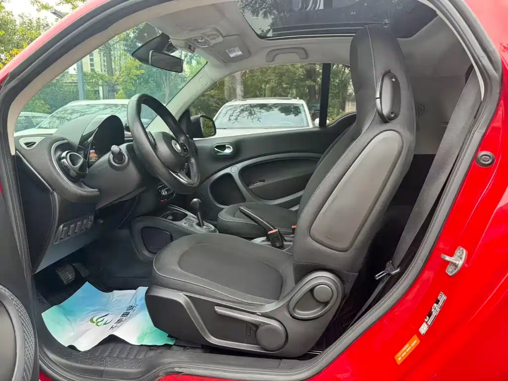 smart Smart Fortwo — фото 5