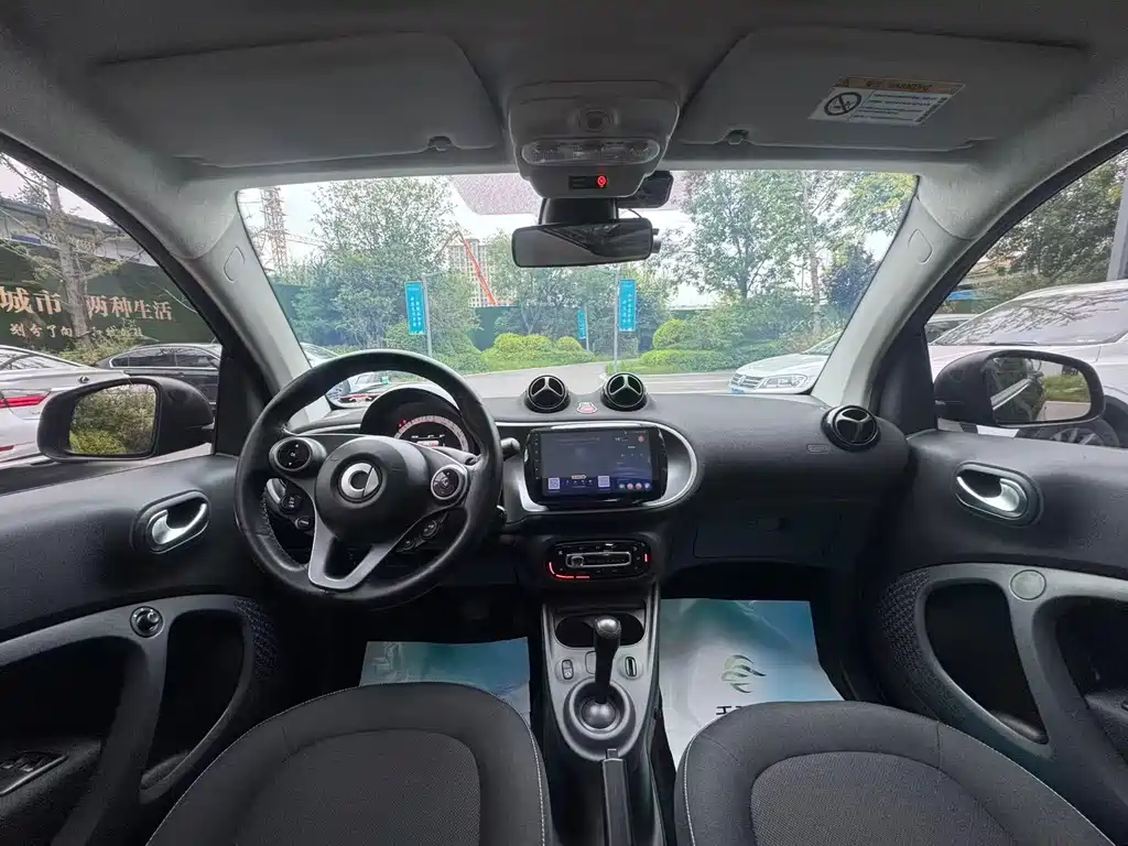 smart Smart Fortwo — фото 7
