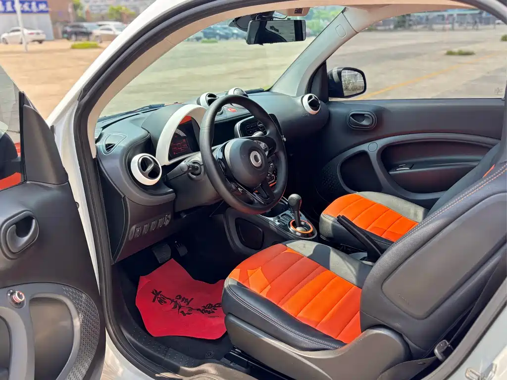 smart Smart Fortwo — фото 9