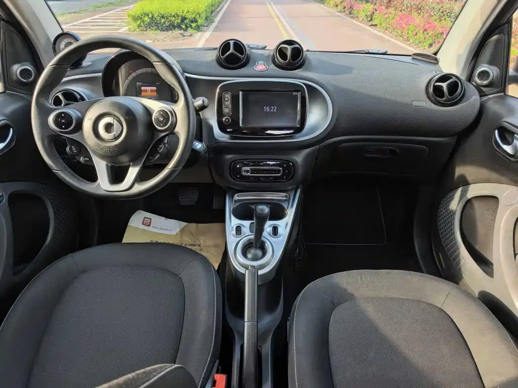 smart Smart Fortwo — фото 5