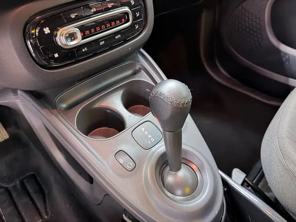 smart Smart Fortwo — фото 18