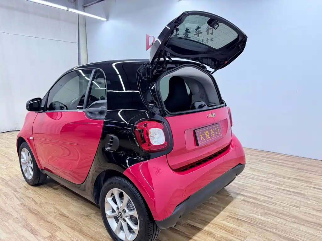 smart Smart Fortwo — фото 5