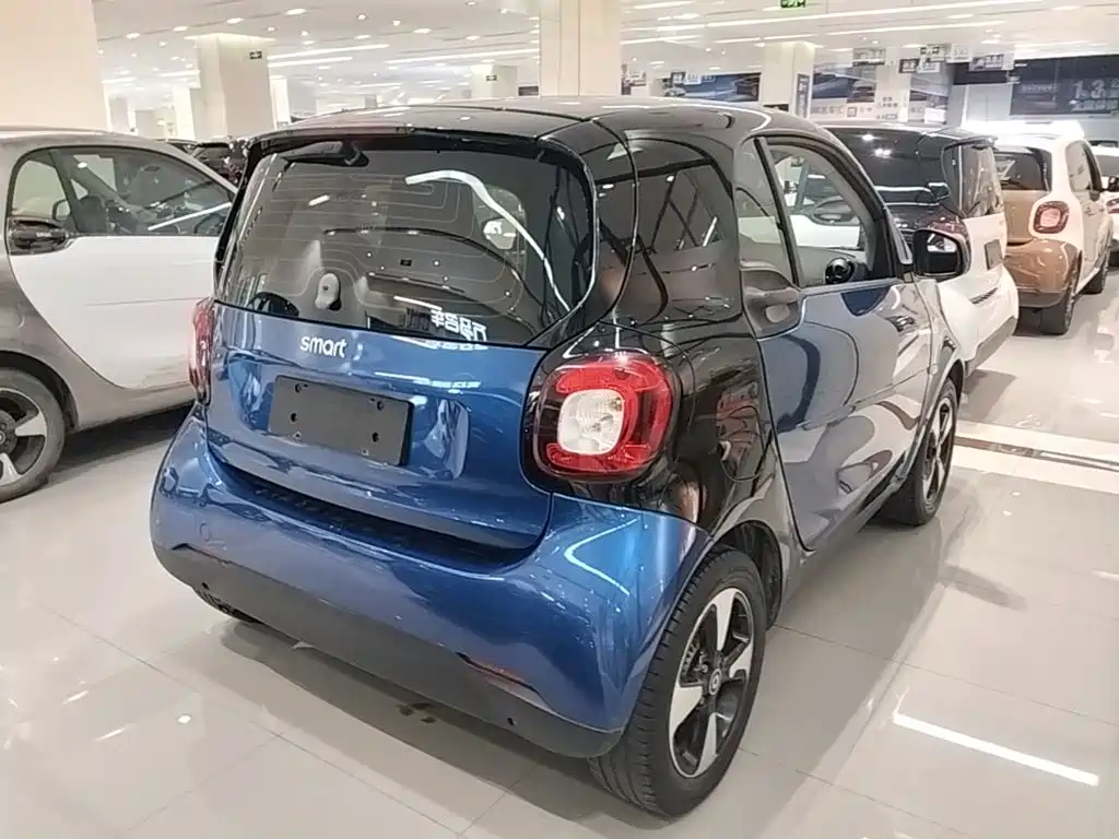 smart Smart Fortwo — фото 7