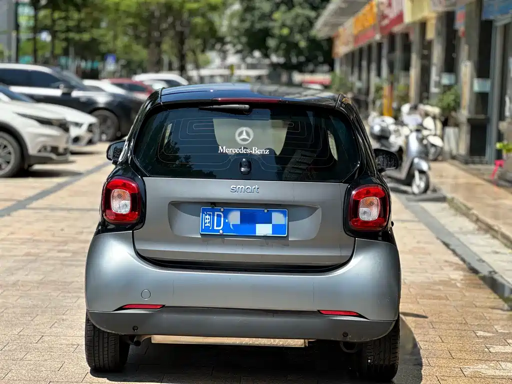 smart Smart Fortwo — фото 4