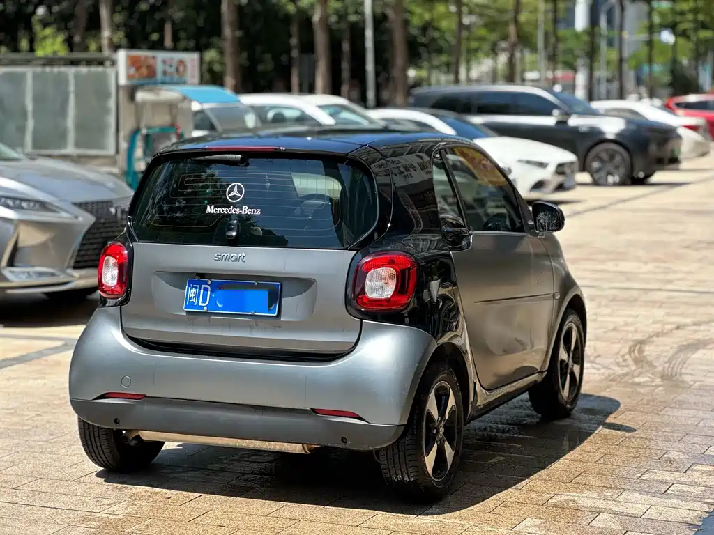 smart Smart Fortwo — фото 5