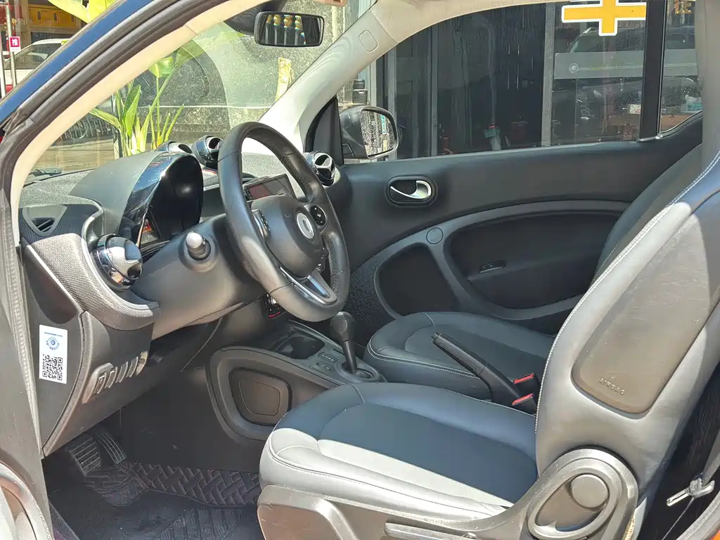smart Smart Fortwo — фото 7