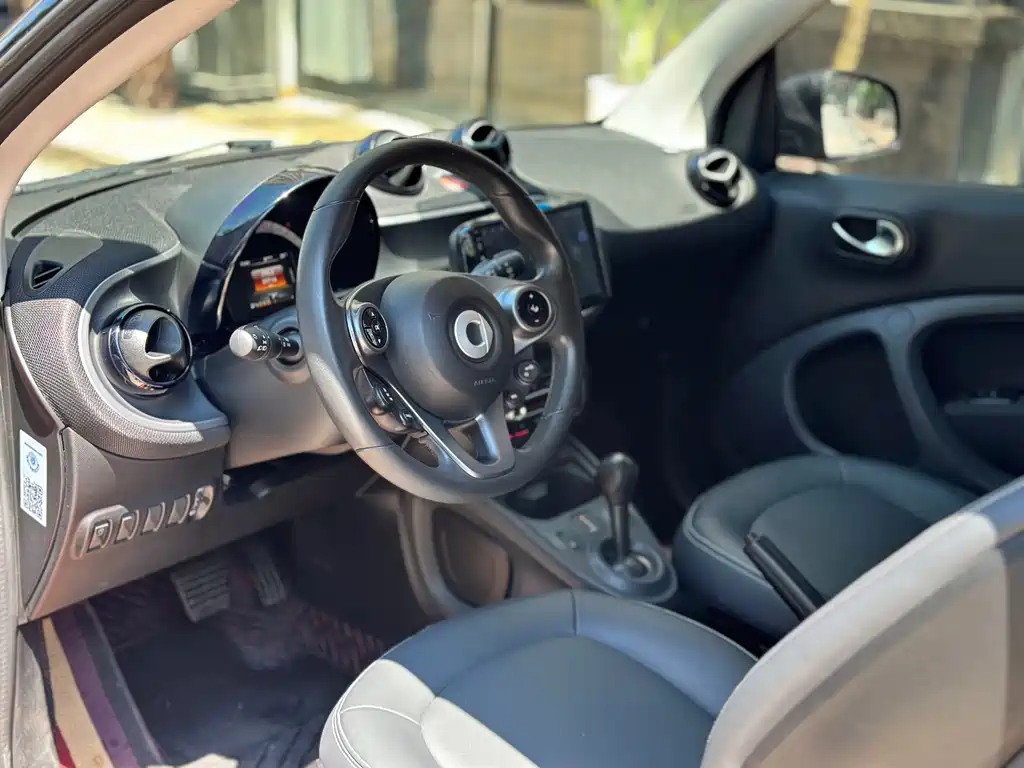 smart Smart Fortwo — фото 8