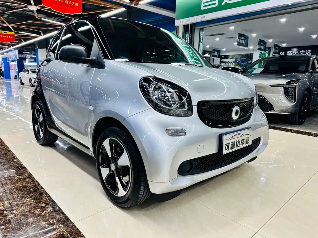smart Smart Fortwo — фото 4