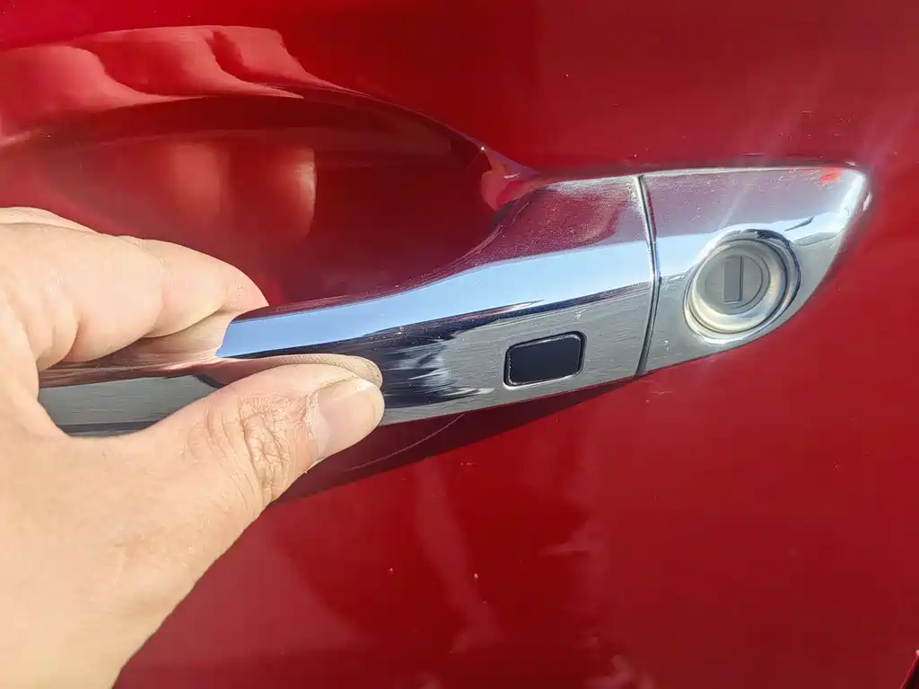 Hyundai Elantra — фото 14