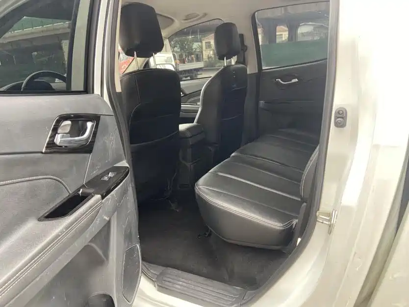 Isuzu Lingtuo — фото 12