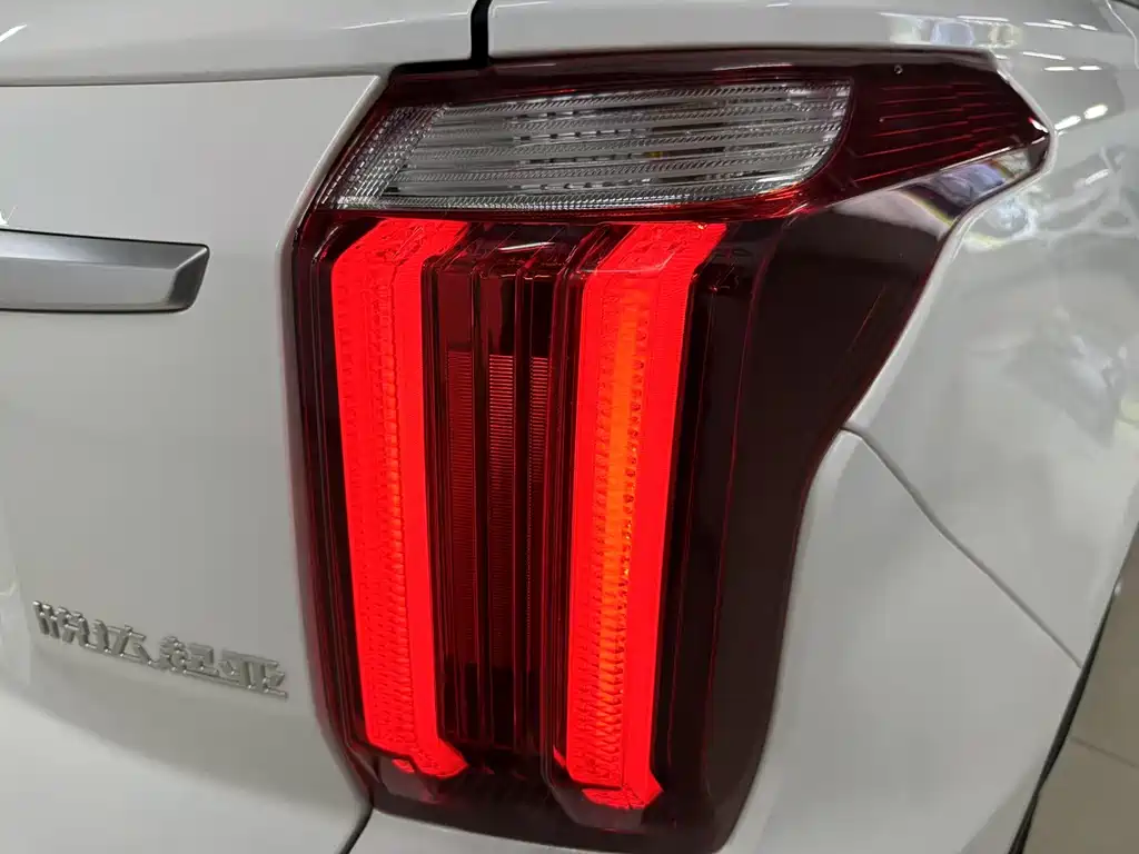 Kia Sportage — фото 13