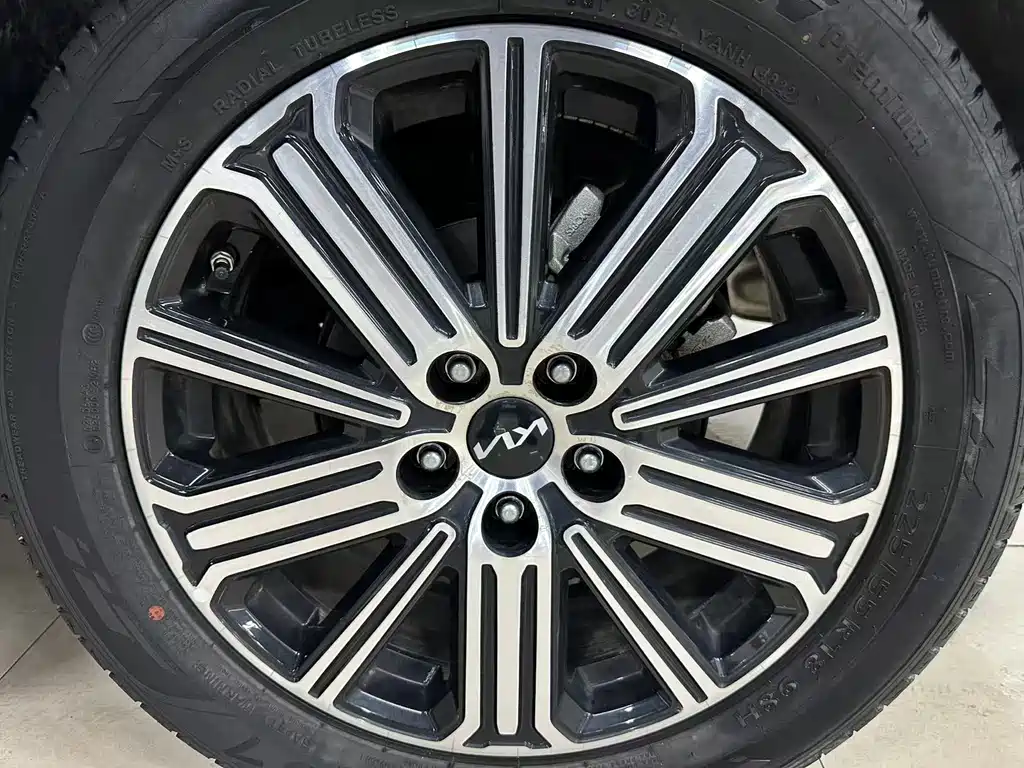 Kia Sportage — фото 15