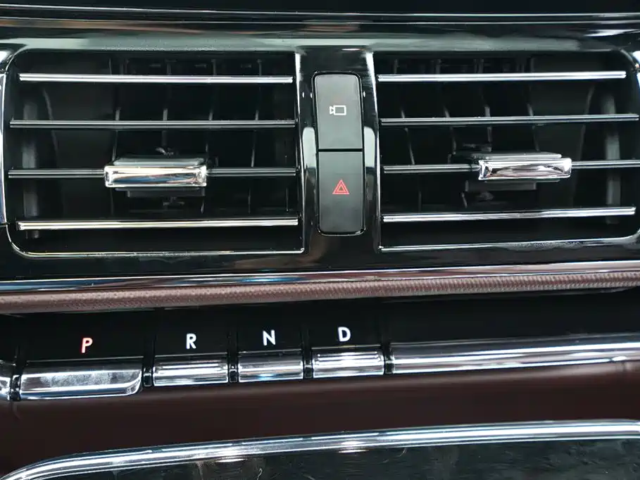 Lincoln Navigator — фото 9