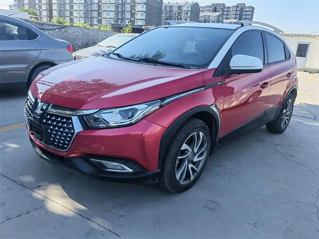 Luxgen U5 SUV — фото 2
