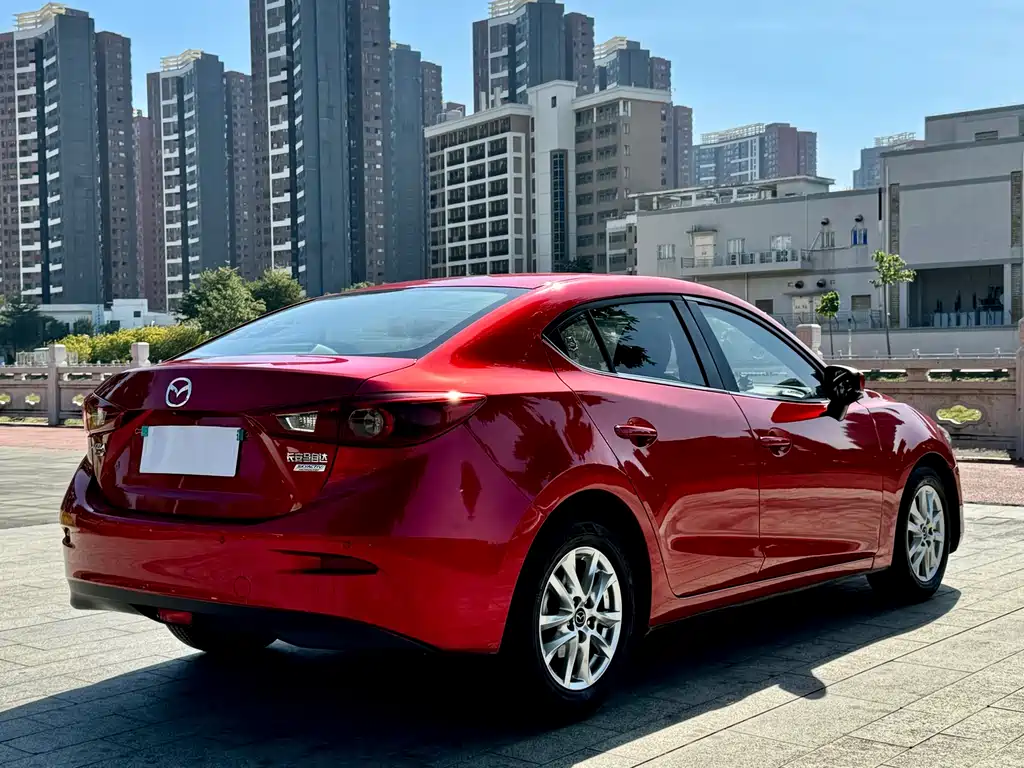 Mazda 3 Axela — фото 7