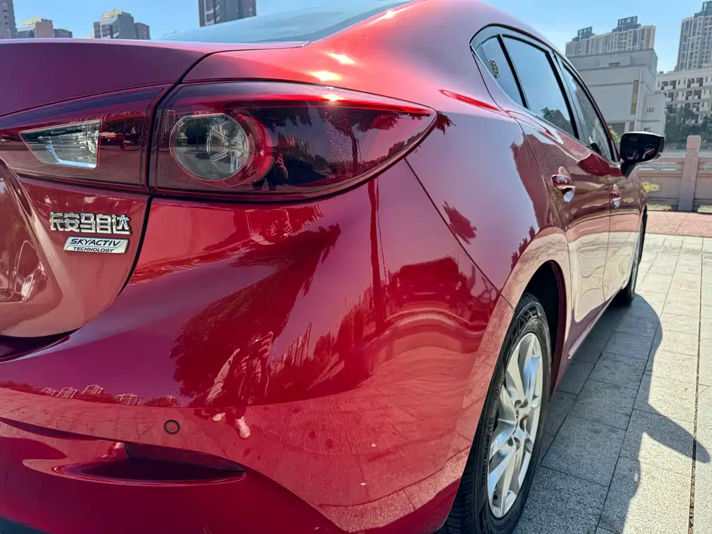 Mazda 3 Axela — фото 10