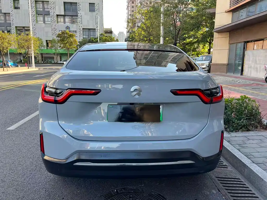 NIO EC6 — фото 5