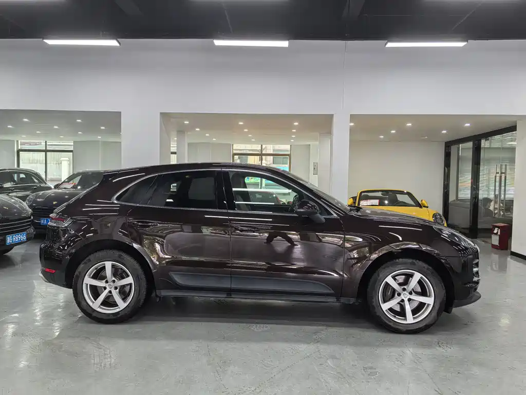 Porsche Macan — фото 4