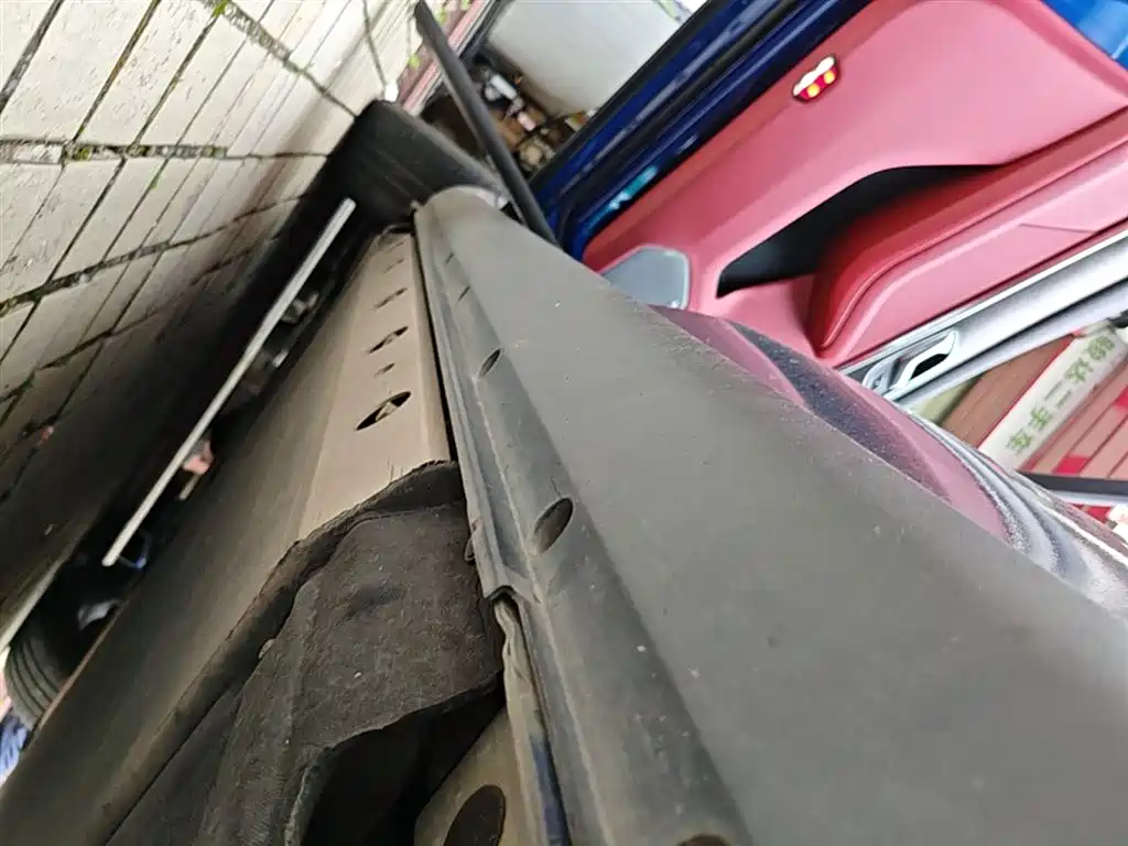 SERES Seres SF5 — фото 22