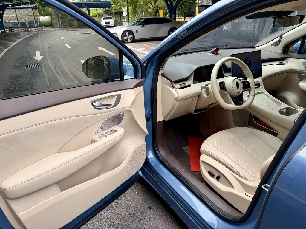 Shangjie Shangjie H5 — фото 8