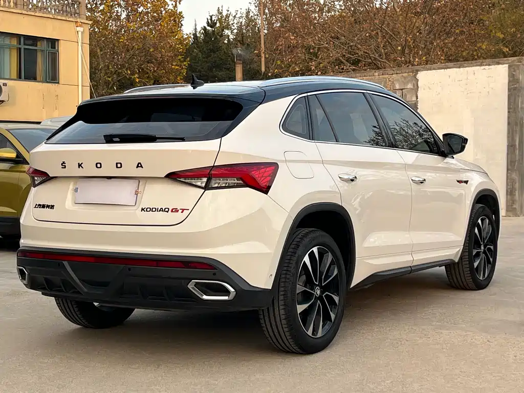 Skoda Kodiaq GT — фото 3