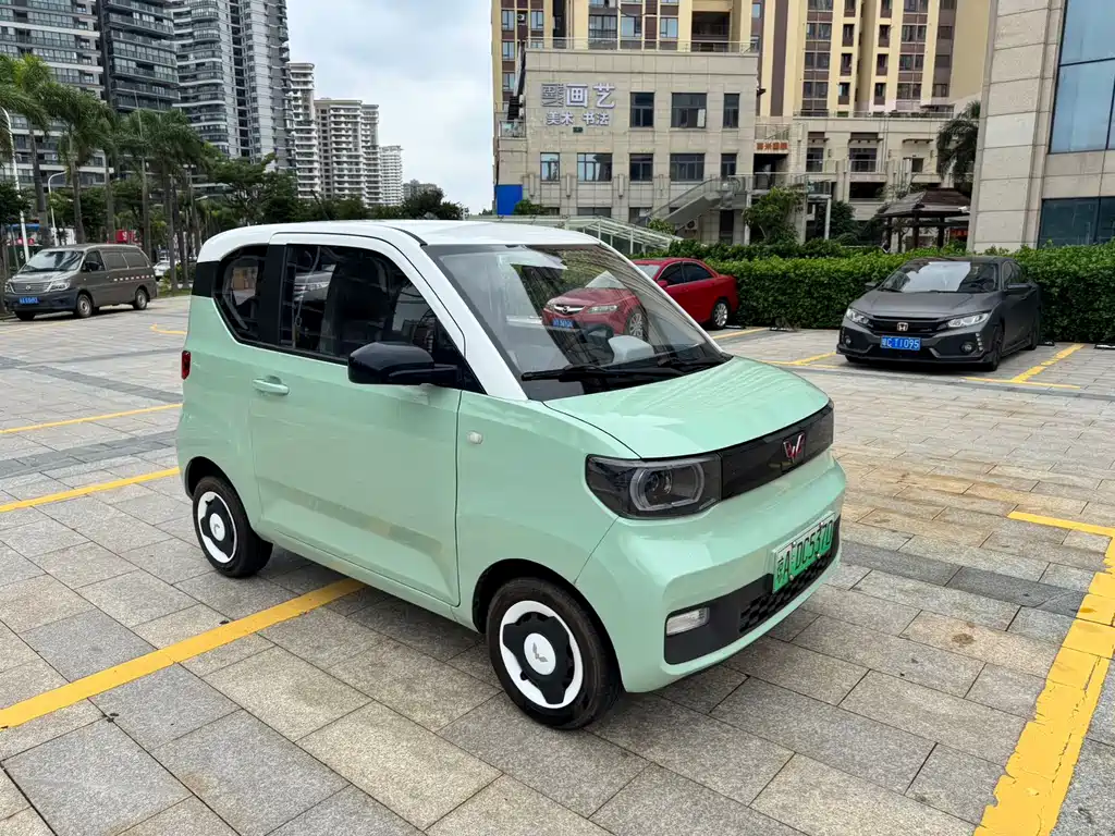 Wuling MINIEV — фото 4