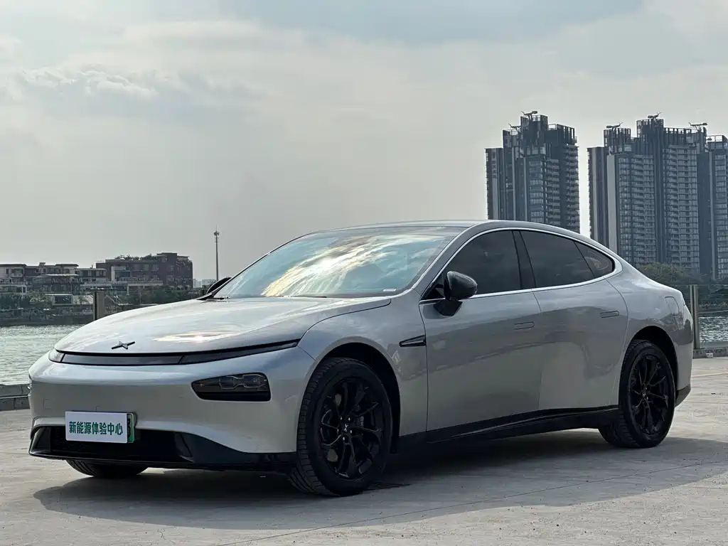 XPeng P7
