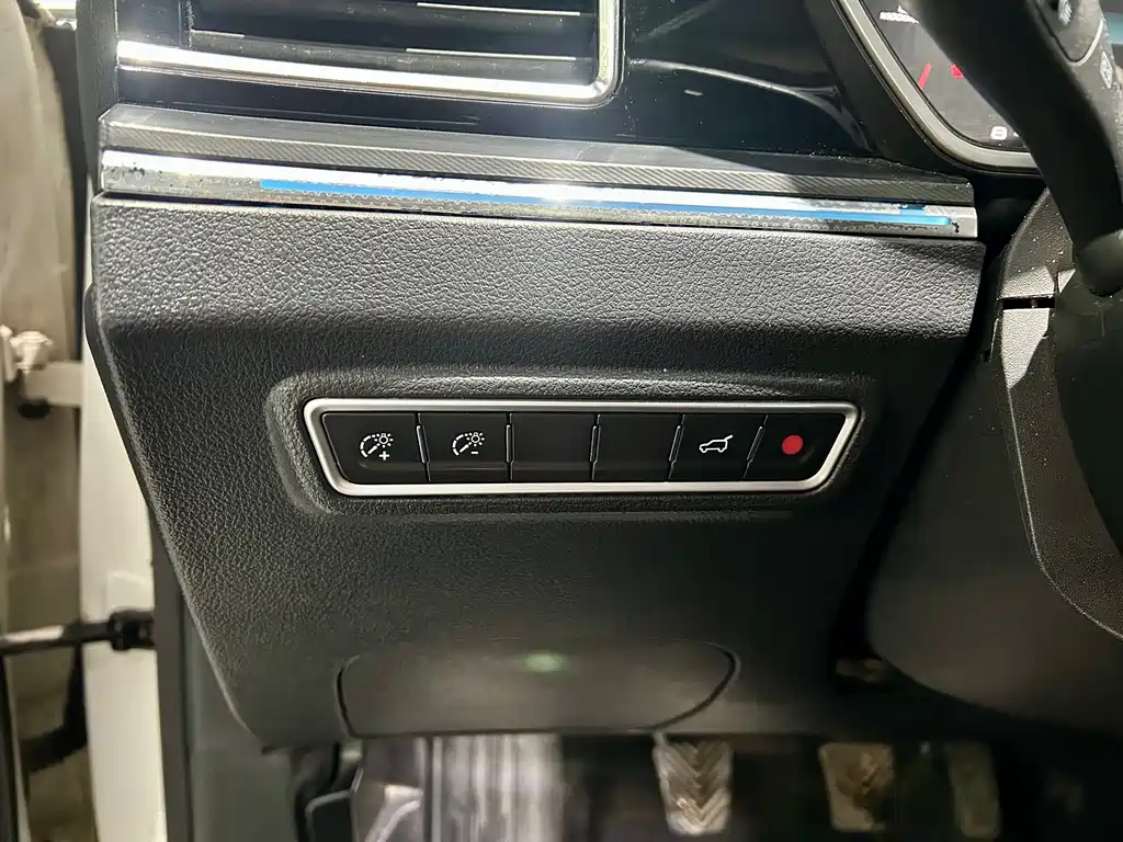 Zotye Zotye T700 — фото 17