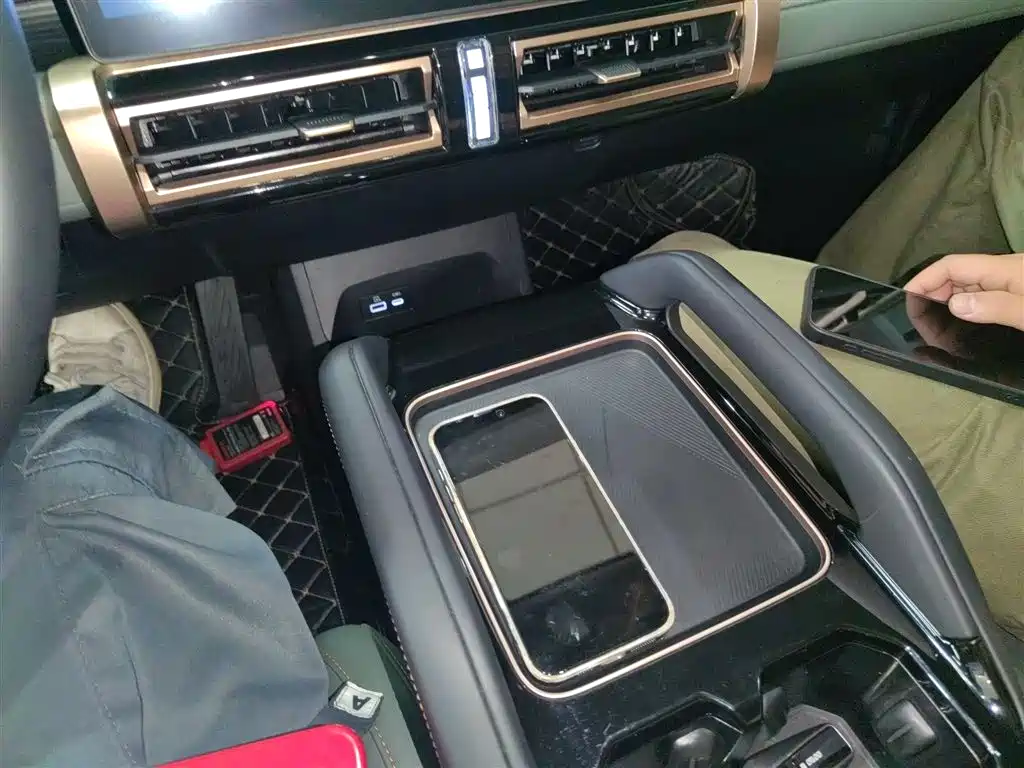 iCAR iCAR 03 — фото 10