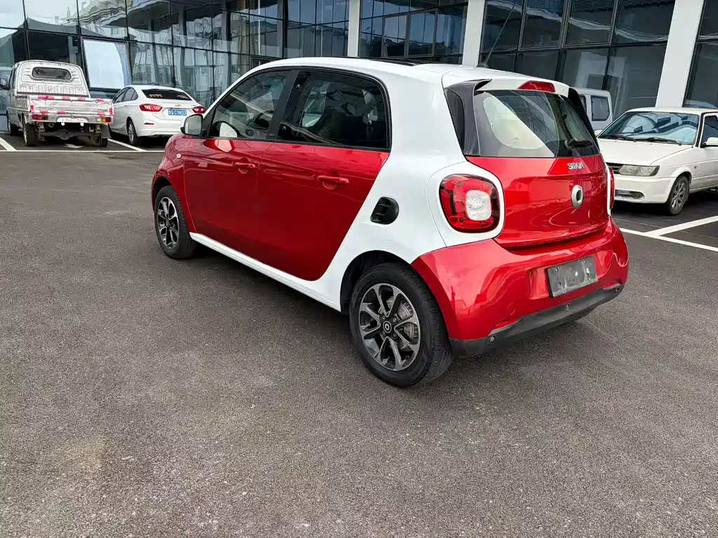 smart Smart Forfour — фото 4