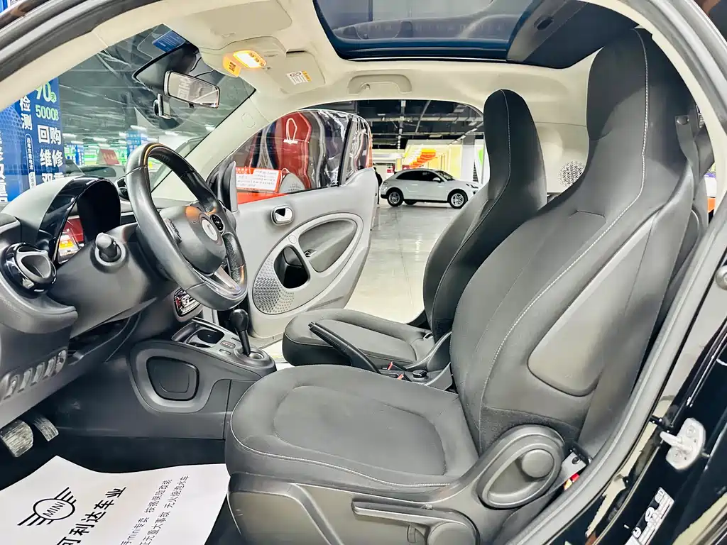 smart Smart Fortwo — фото 21