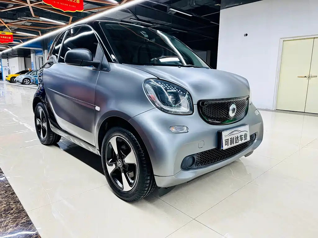 smart Smart Fortwo — фото 4