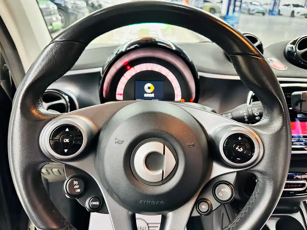 smart Smart Fortwo — фото 31