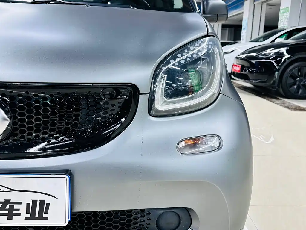smart Smart Fortwo — фото 9