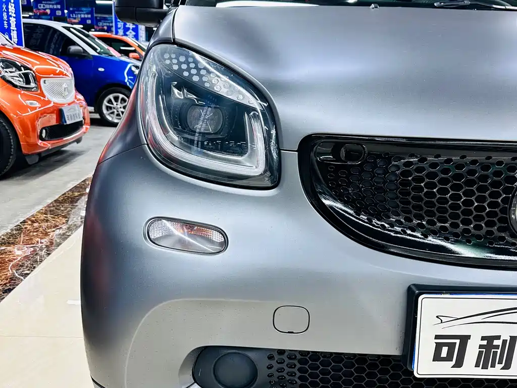 smart Smart Fortwo — фото 10