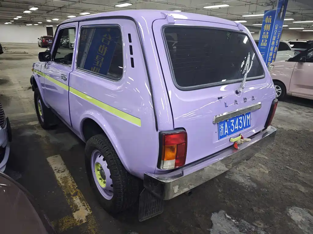 Lada Niva — фото 16