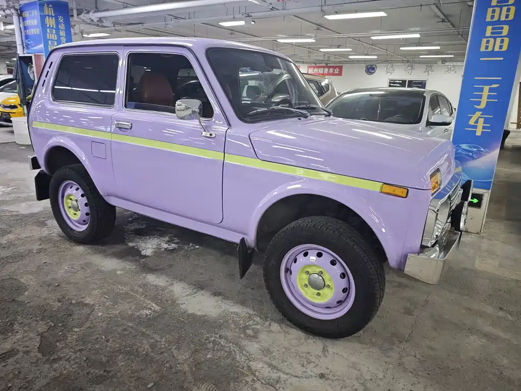 Lada Niva — фото 4