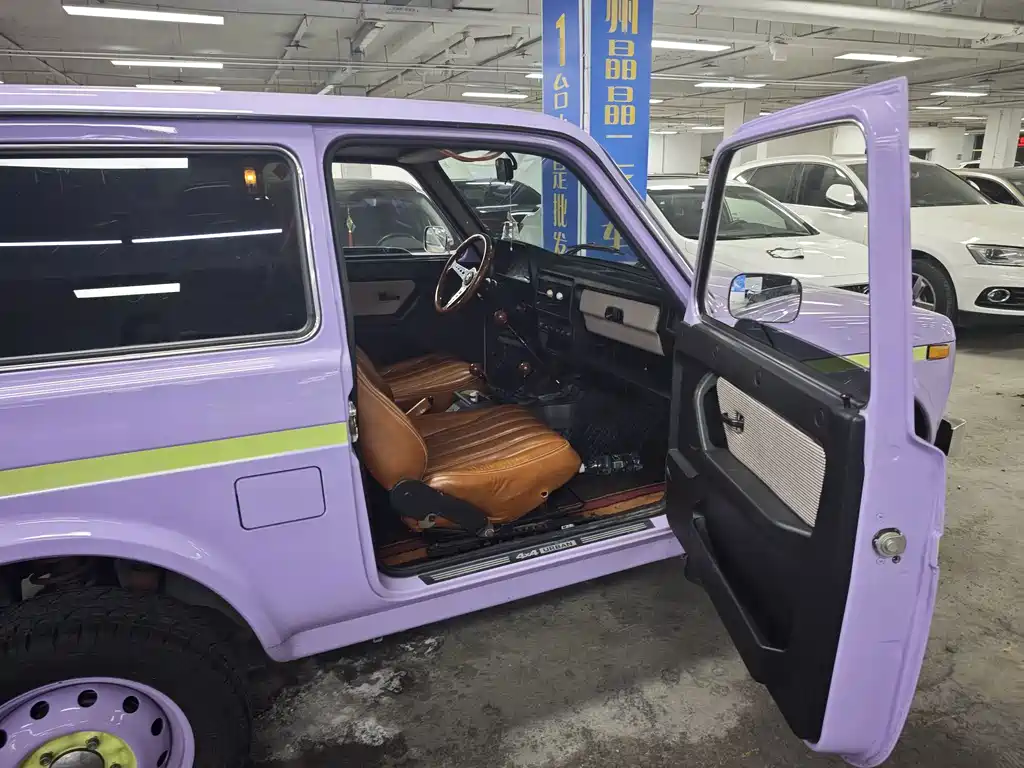 Lada Niva — фото 5